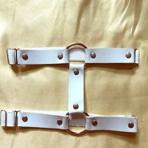 Unisex thigh harness